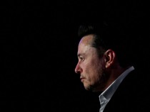 Elon Musk Plans to Buy AMD Chips for Tesla's AI Hardware
