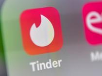 Tinder, Dating Apps Encourage 'Compulsive' Use to Boost Profits, New Lawsuit Claims