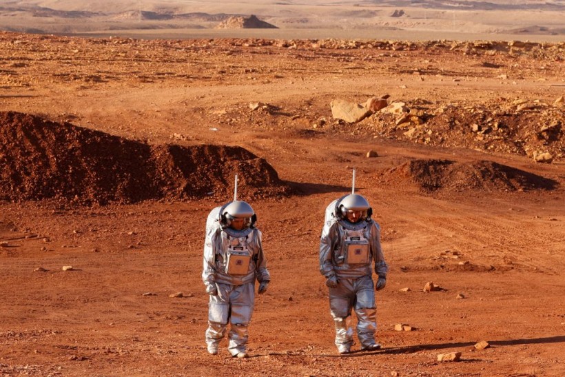 NASA Opens Call for Volunteers to Live Yearlong on Simulated Mars