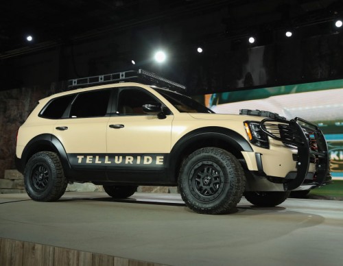 Kia is Recalling Over 400,000 Telluride SUVs Due to Parking Defect