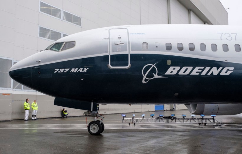 Boeing Whistleblower Claims 787, 777 Dreamliner Jets Could 'Break Apart' Midflight