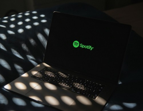 Spotify Secretly Adds Monthly Limits on Lyrics for Free Accounts