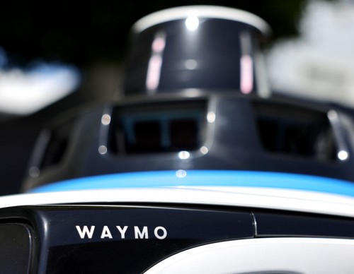Waymo Under Federal Probe After 22 Driverless Road Violations