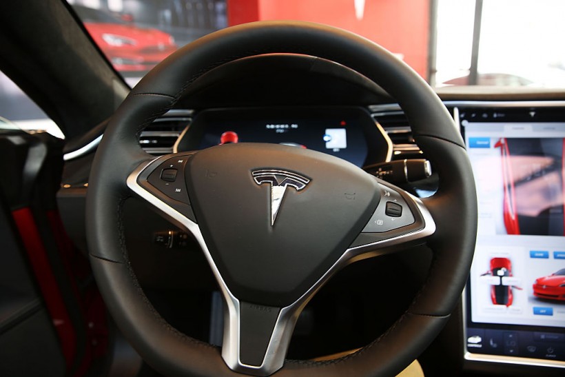 Tesla Faces Potential Lawsuit Over False Ads on 'Full Self-Driving' Cars