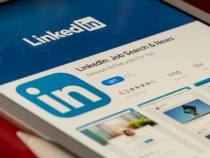 LinkedIn Unveils Career-Expert Chatbot to Help Build Your Résumé, Cover Letter