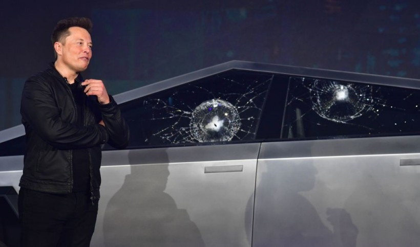 Dozens of Cybertrucks in Florida Vandalized with Insults on Tesla CEO