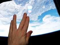 ISS Astronaut Salutes Leonard Nimoy