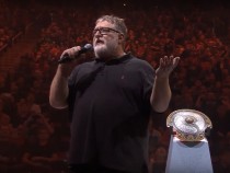 Valve CEO Calls Vive World's 'Most Expensive' Device, Despite Being 'Marginally Adequate'