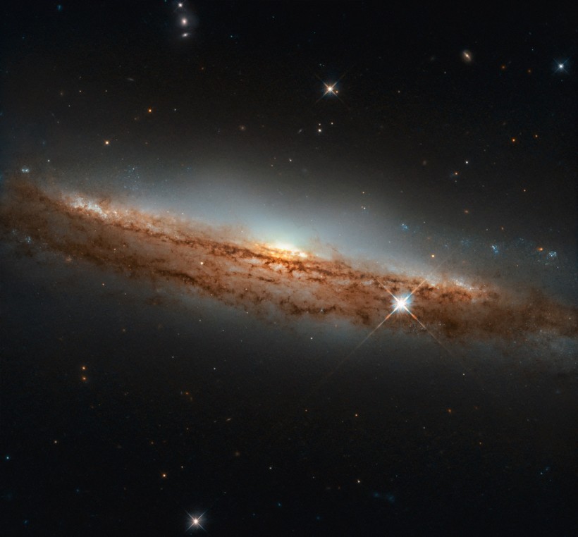 NASA's Hubble Telescope Captures Mesmerizing Images of Spiral Galaxies and Interstellar Comet Borisov