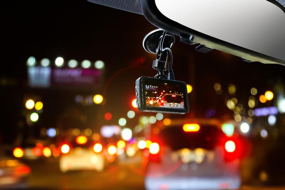 Car Tracking Technology Evolved with a GPS Camera. Here's How