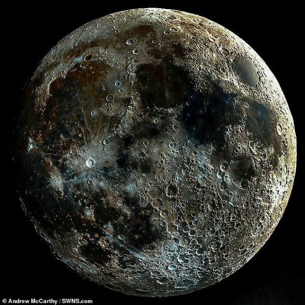 Clear image of the Moon