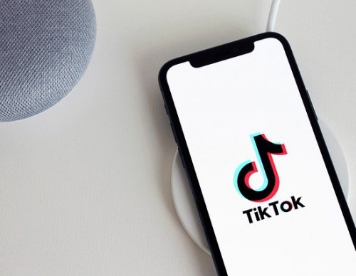 Microsoft to continue discussions on a possible purchase of TikTok in the US