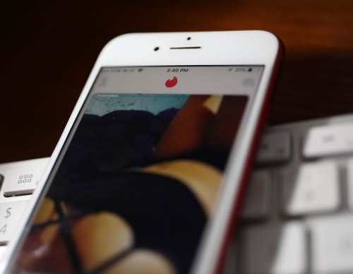 This New Feature from Tinder Lets You Video Call Your Potential Match