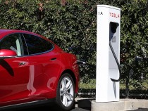 Elon Musk: Tesla Supercharger Stations to Add CSS Connectors in the US 