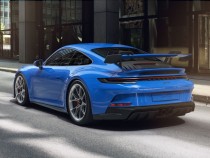 2022 Porsche 911 GT3 Top Speed and Specs: Powerful Engine Runs for 3100 Miles!