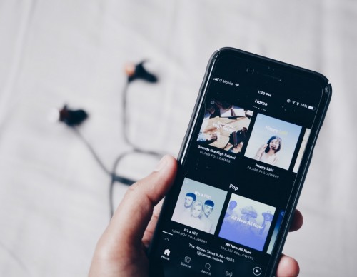 'Hey Spotify' Rolling Out in Apple: 3 Steps to Enable Voice-Command Feature on Your iPhone