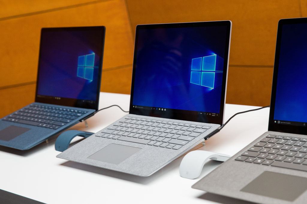 Microsoft Surface Laptop 4 Gets Mostly Positive Reviews: Stronger Battery, Special Ryzen Chip Hyped—Gaming Disappoints