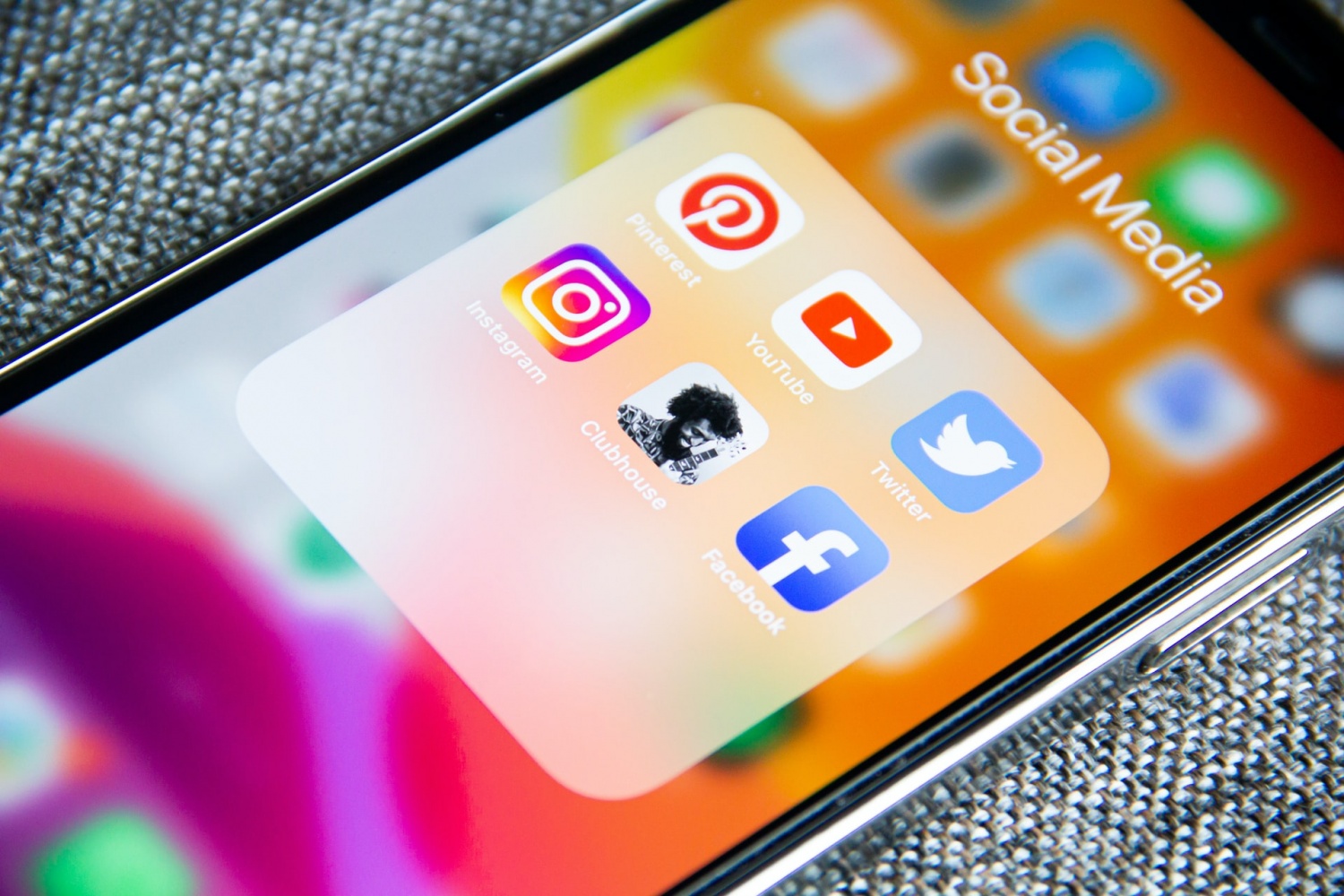 Facebook 'Scare Tactic' Rolls Out After Apple Privacy Update: 'Help Keep Instagram/Facebook Free of Charge'